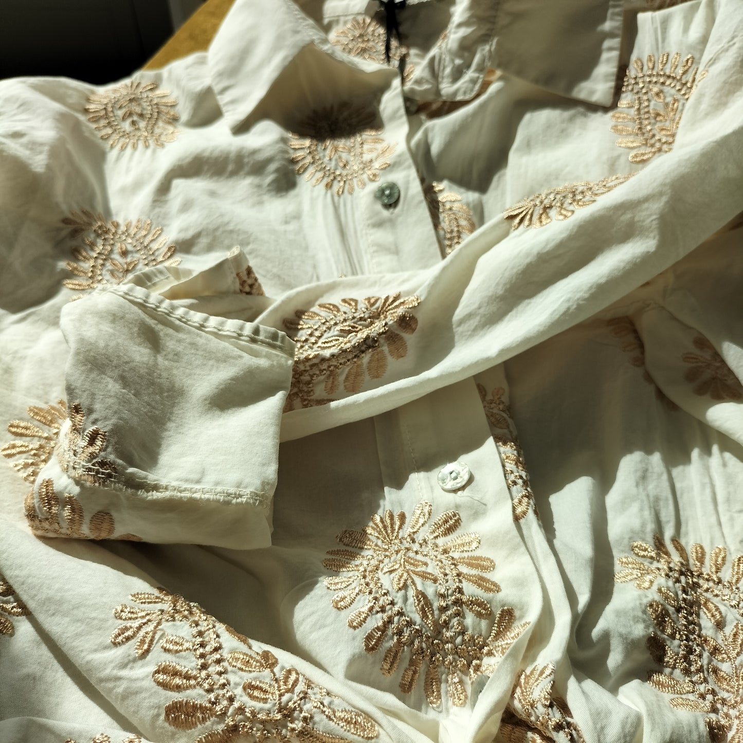Camicia nodo