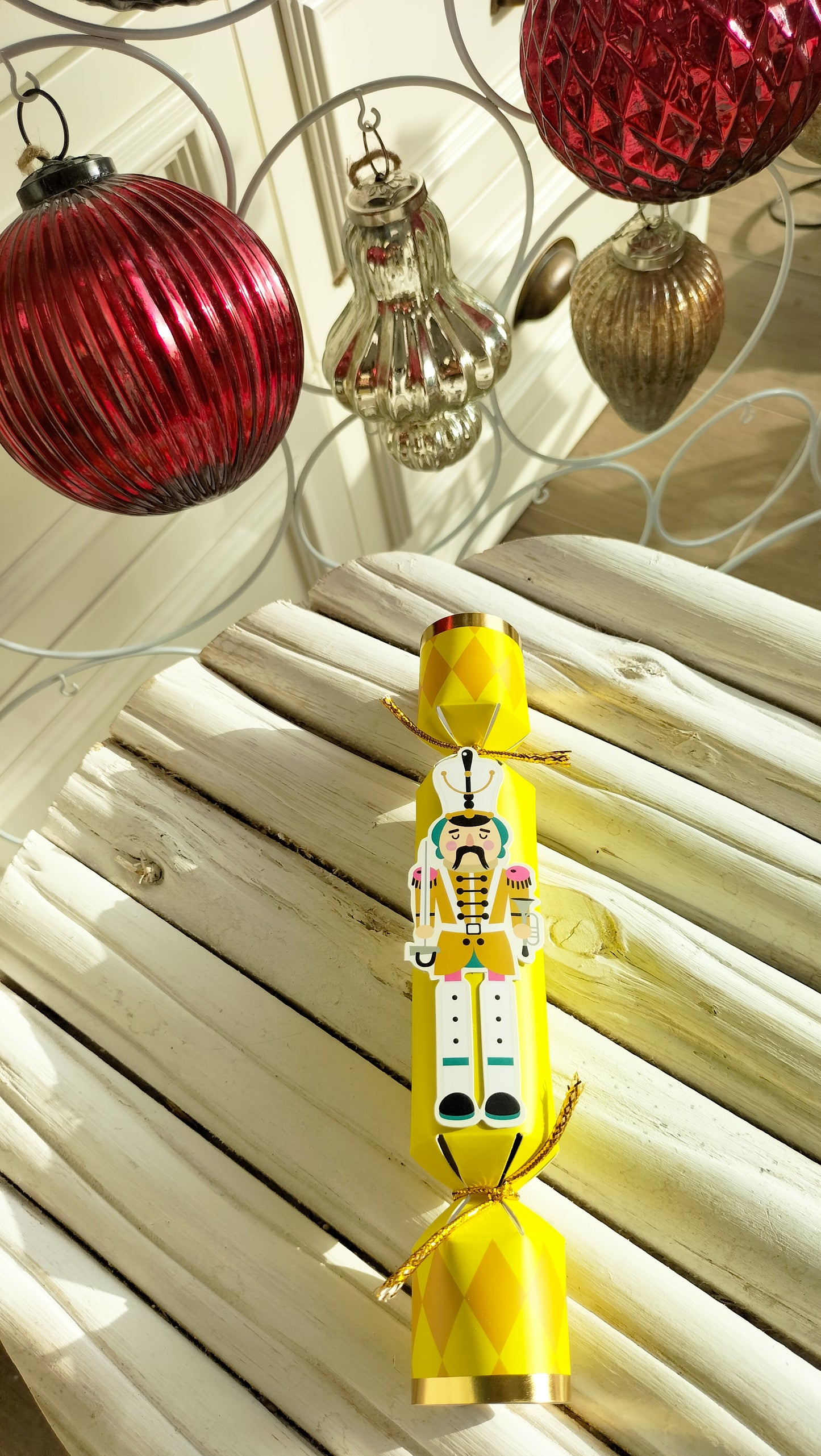 NUTTY NUTCRACKER set labbra