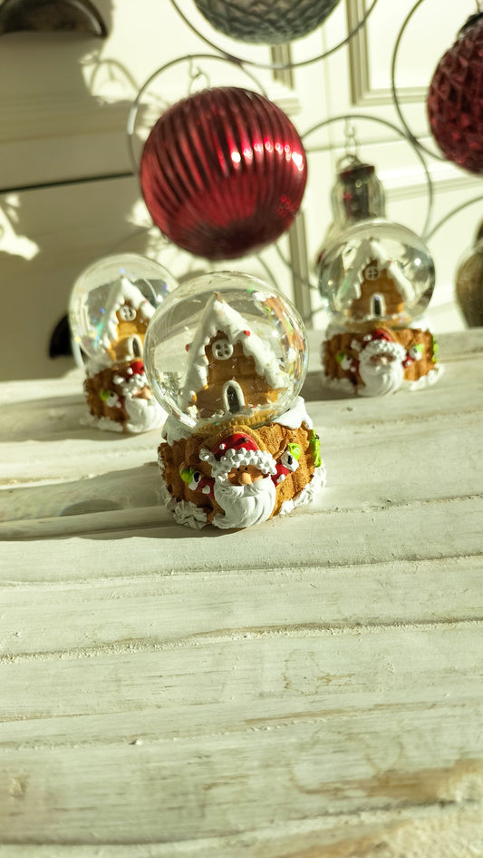 Palla di neve "casetta pan di zenzero"