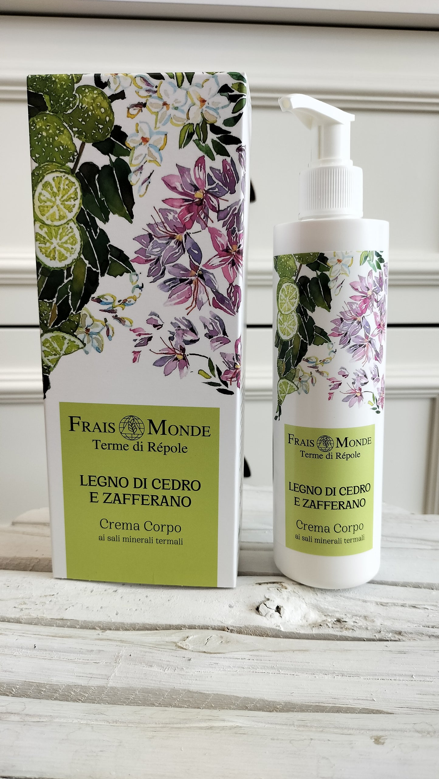 LEGNO DI CEDRO E ZAFFERANO Crema copro termale